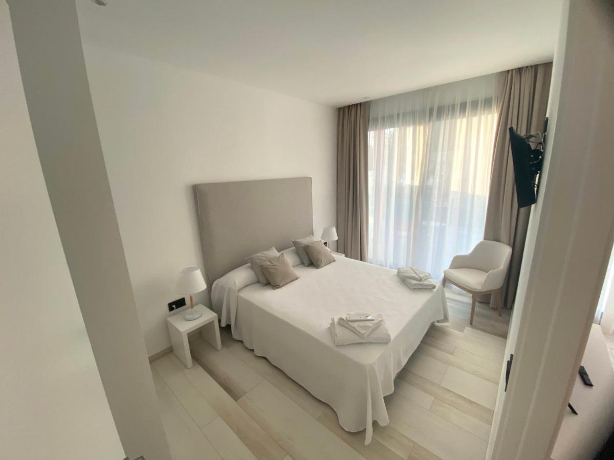 Two-Bedroom Apartment Large Terrace,1299225712:JPEG