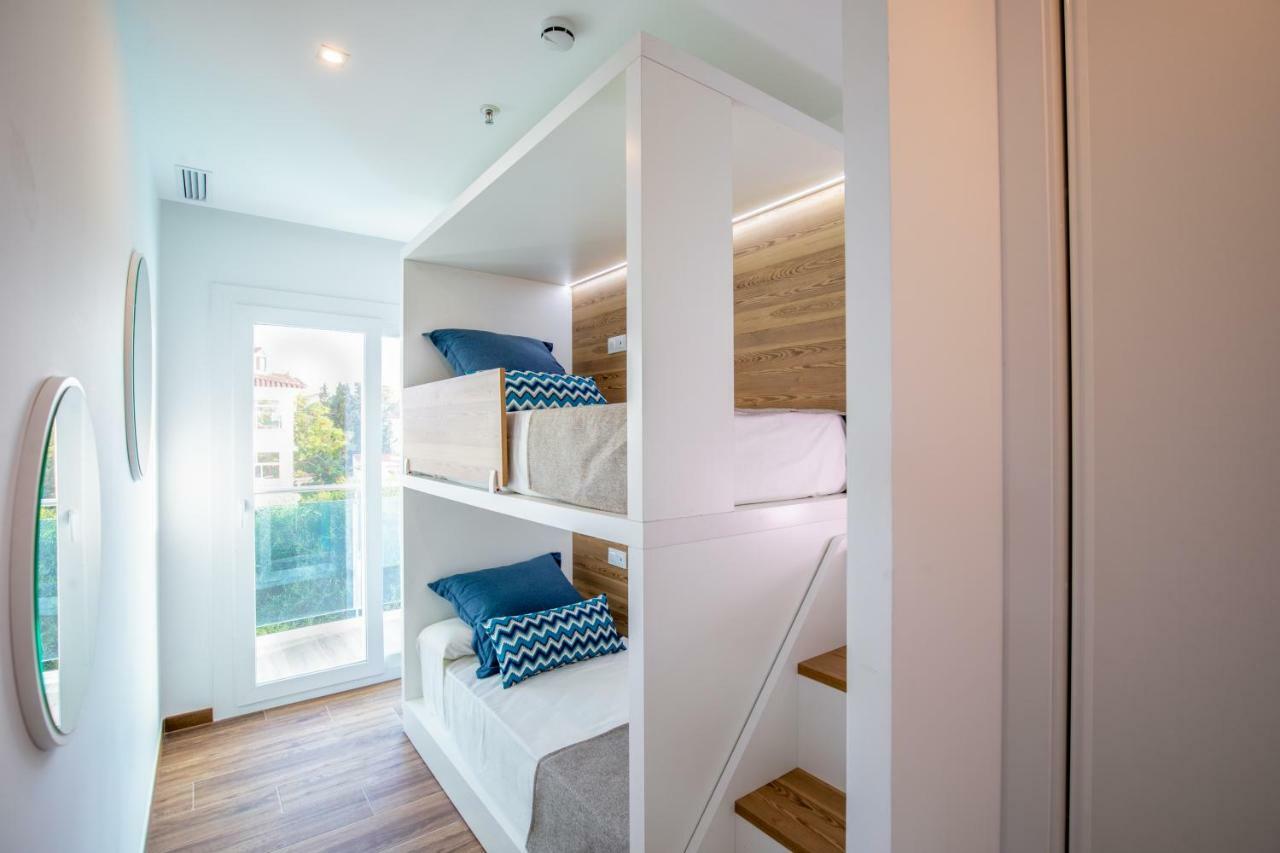 Apartment Front Sea View Bunk Bed